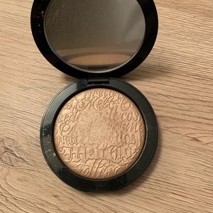 used melt cosmetics highlighter in stargazer